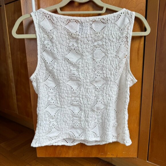 White Maeve Top (sz M) - Picture 11 of 13